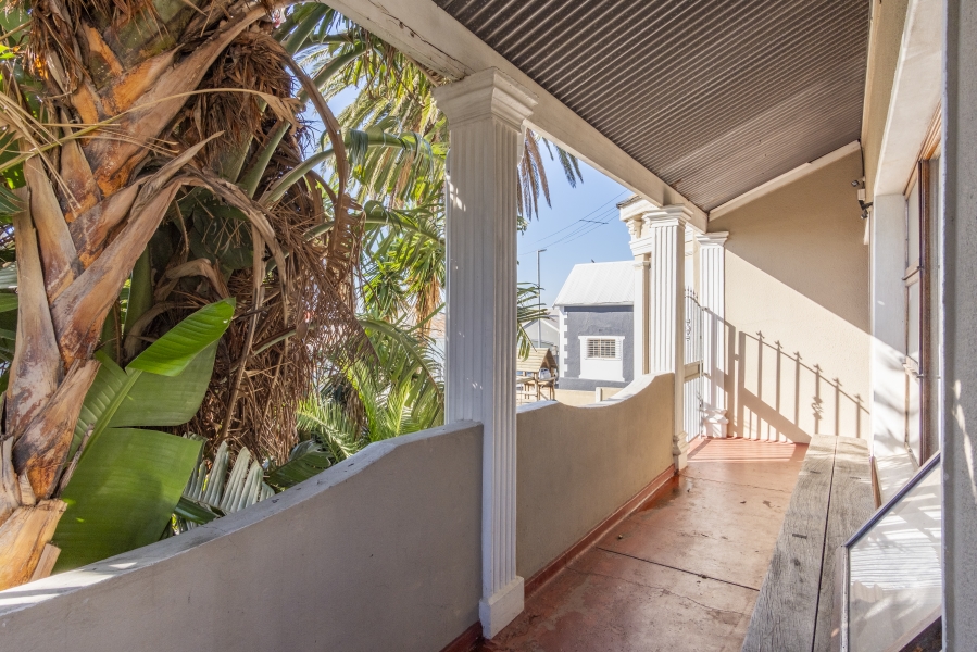 8 Bedroom Property for Sale in Walmer Estate Western Cape